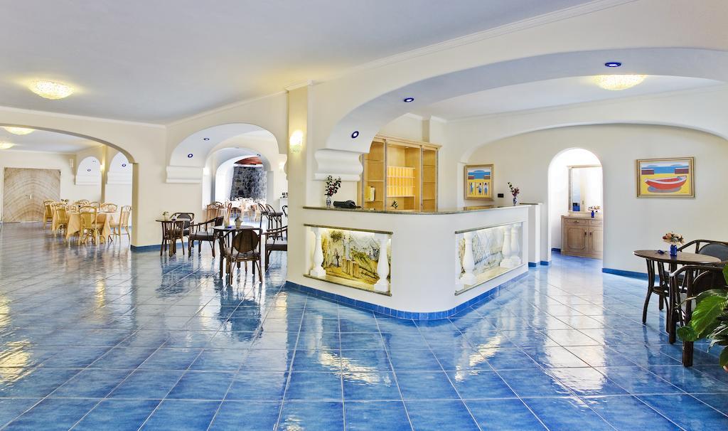 Belvedere Hotel