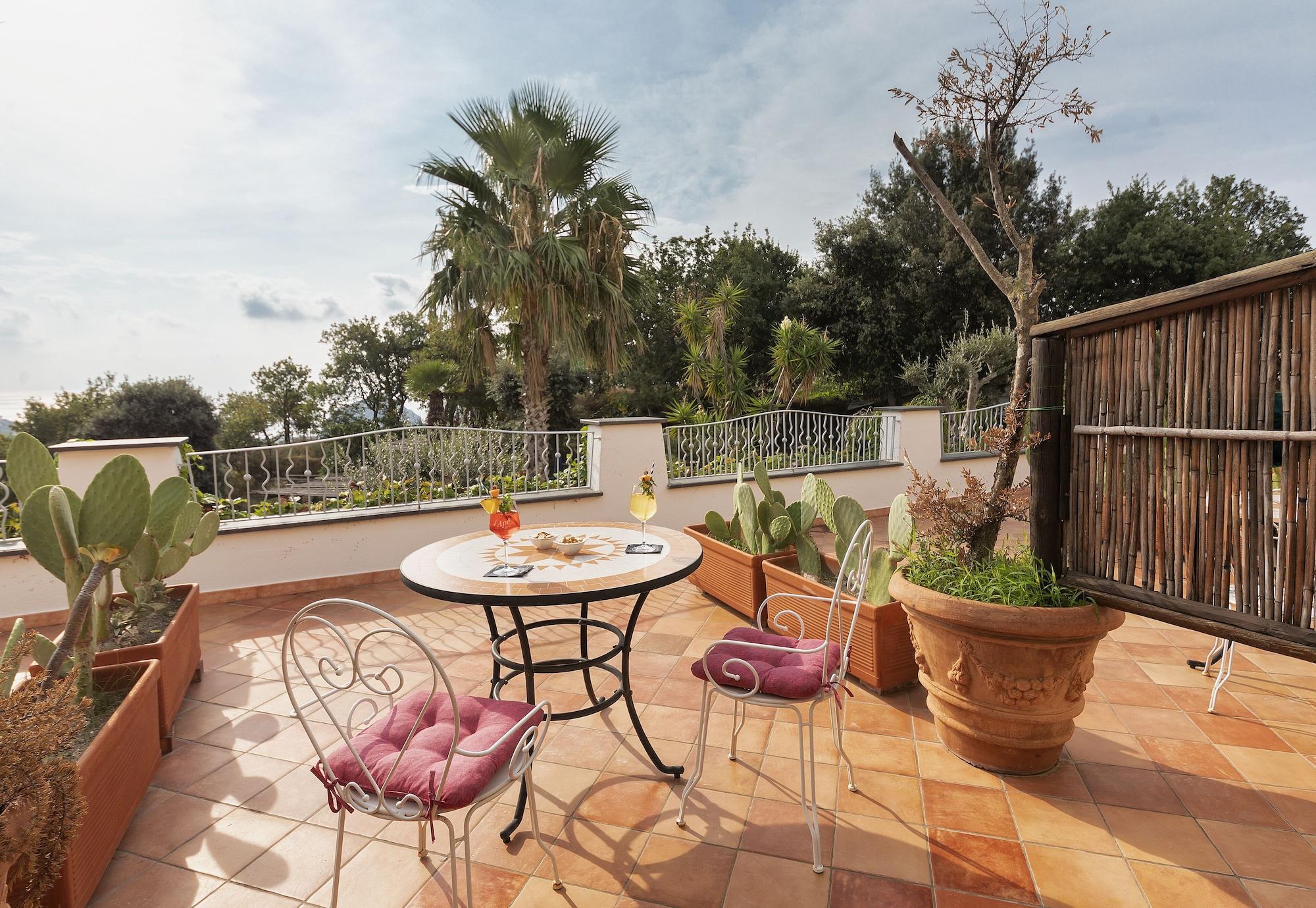 Belvedere Hotel 3*